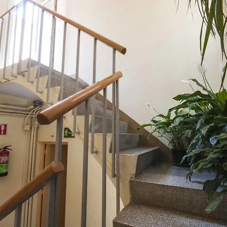 Residencia Albergue Studio Hostal Barcelona